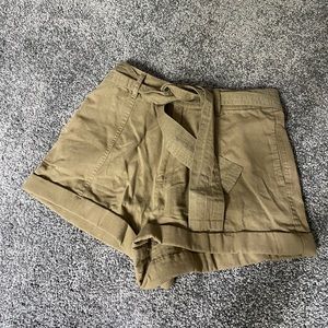 Billabong green paper bag shorts NWOT